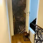 La Finestra Sulle Beccarie