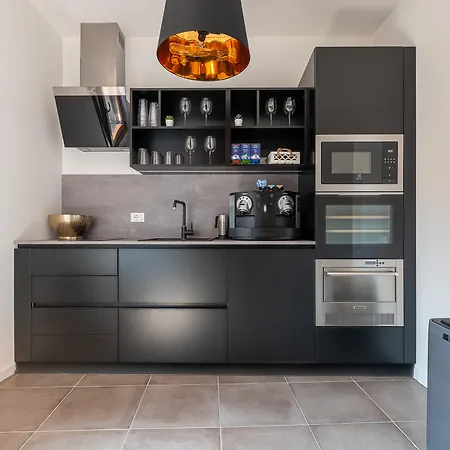 La Finestra Sulle Beccarie